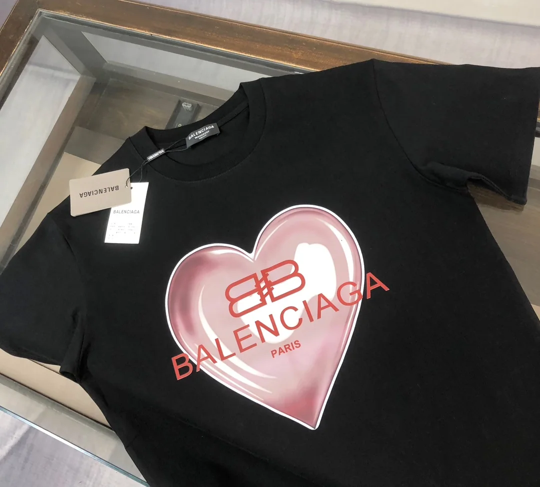 발렌시아가 여성 크루넥 반팔 티셔츠 상세 이미지 3
