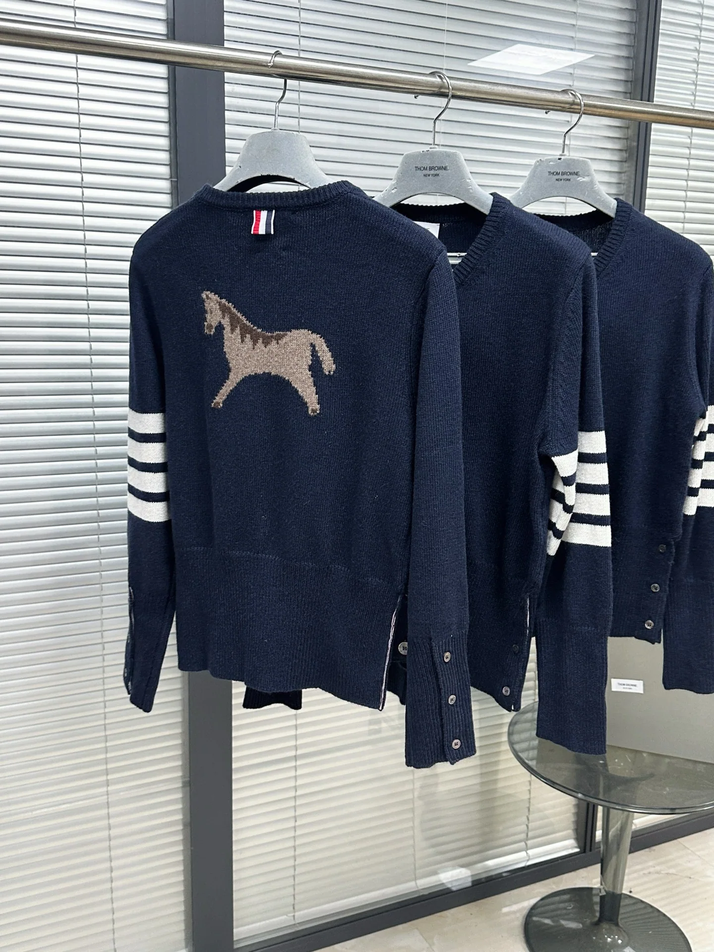 톰브라운 네이비 블루 남성 후드 레플리카 46568 Thom Browne 상세 이미지 4
