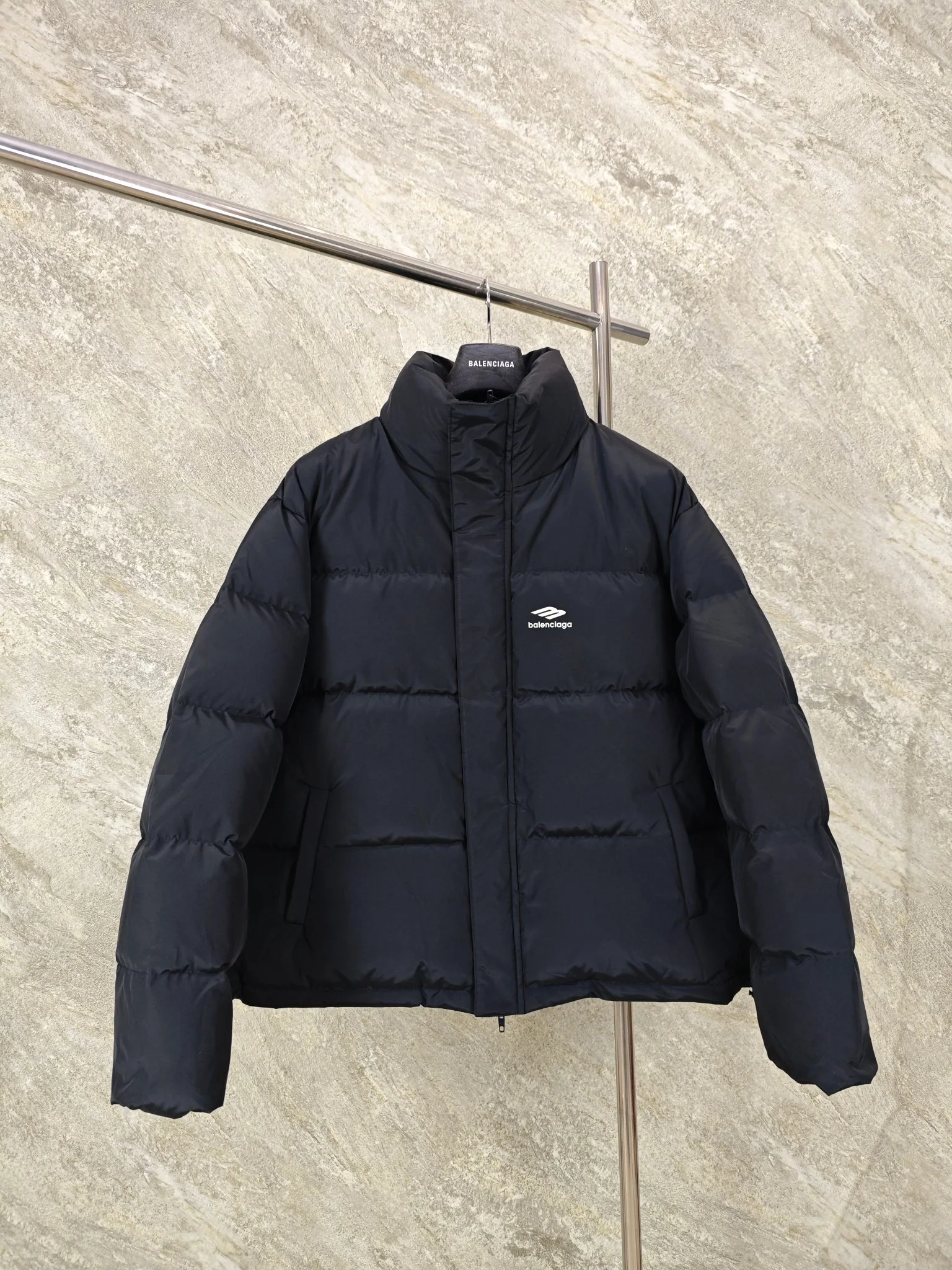 발렌시아가 스키 리플렉티브 프린트 남성 패딩 25FW