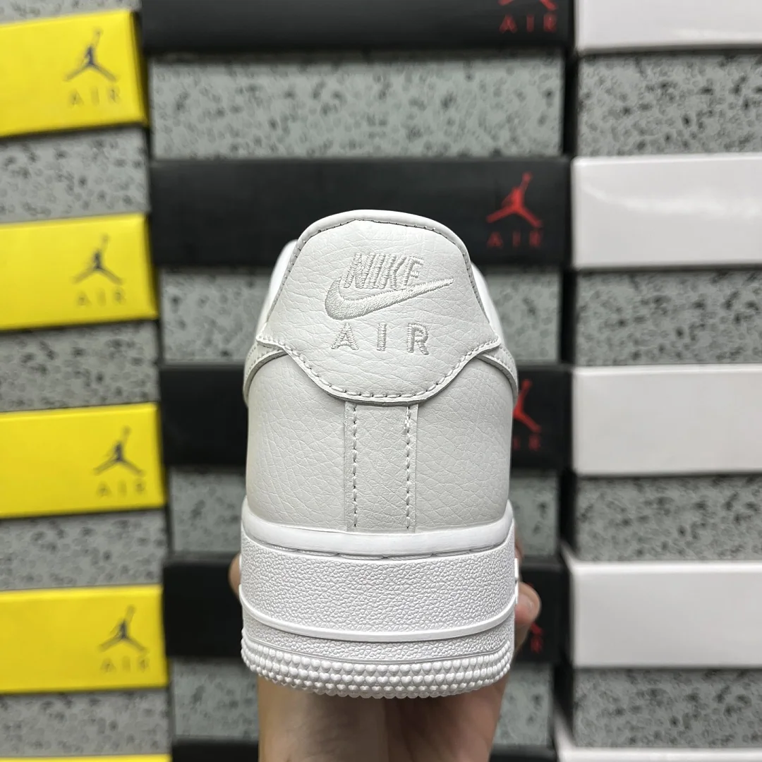 나이키 [XY/PB] 에어 포스 1 로우 SP CZ8065-100 201734 Nike Air Force 1 Low SP Drake NOCTA 상세 이미지 3