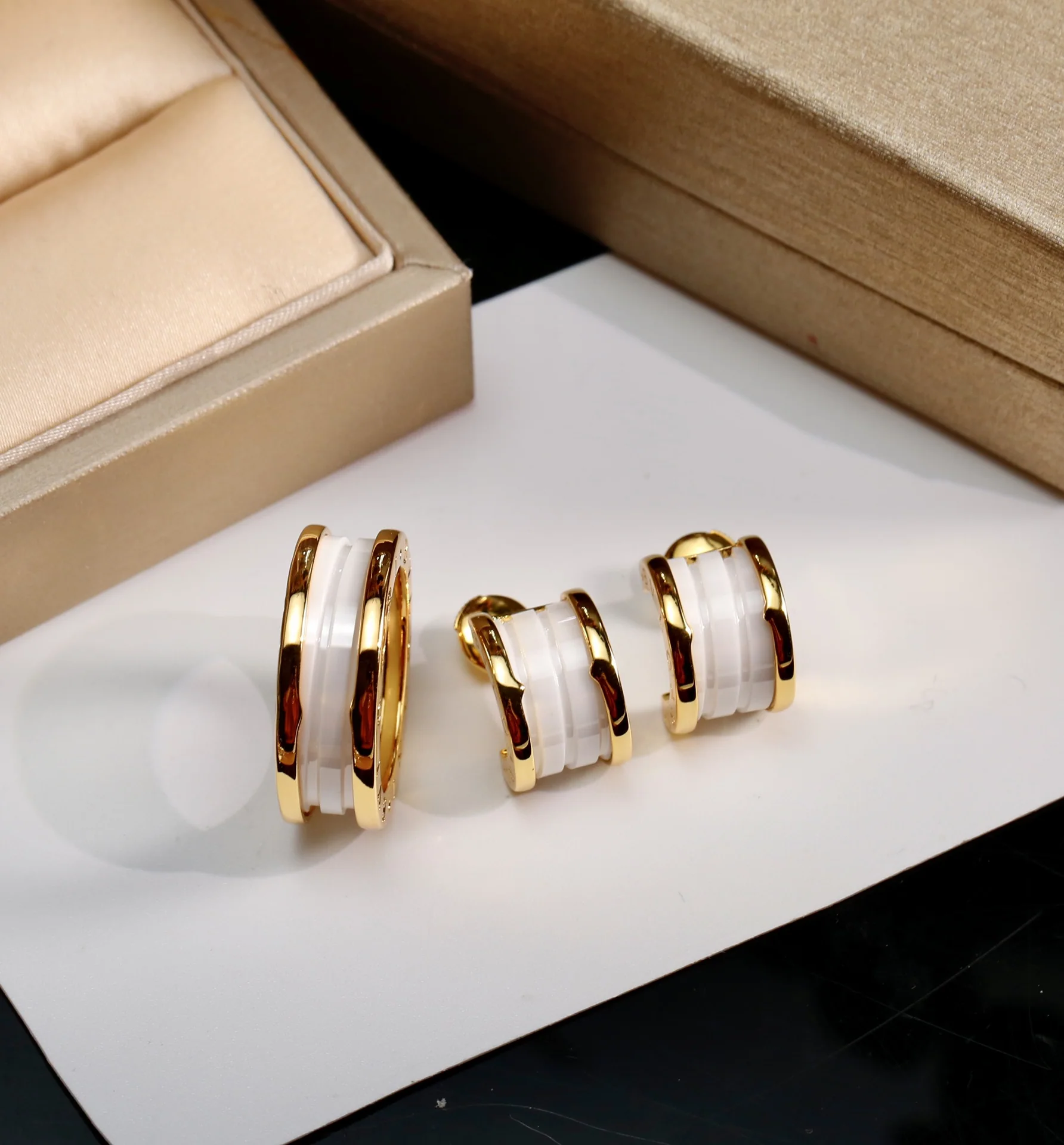 불가리 귀걸이 64887 Bvlgari Earrings 상세 이미지 1