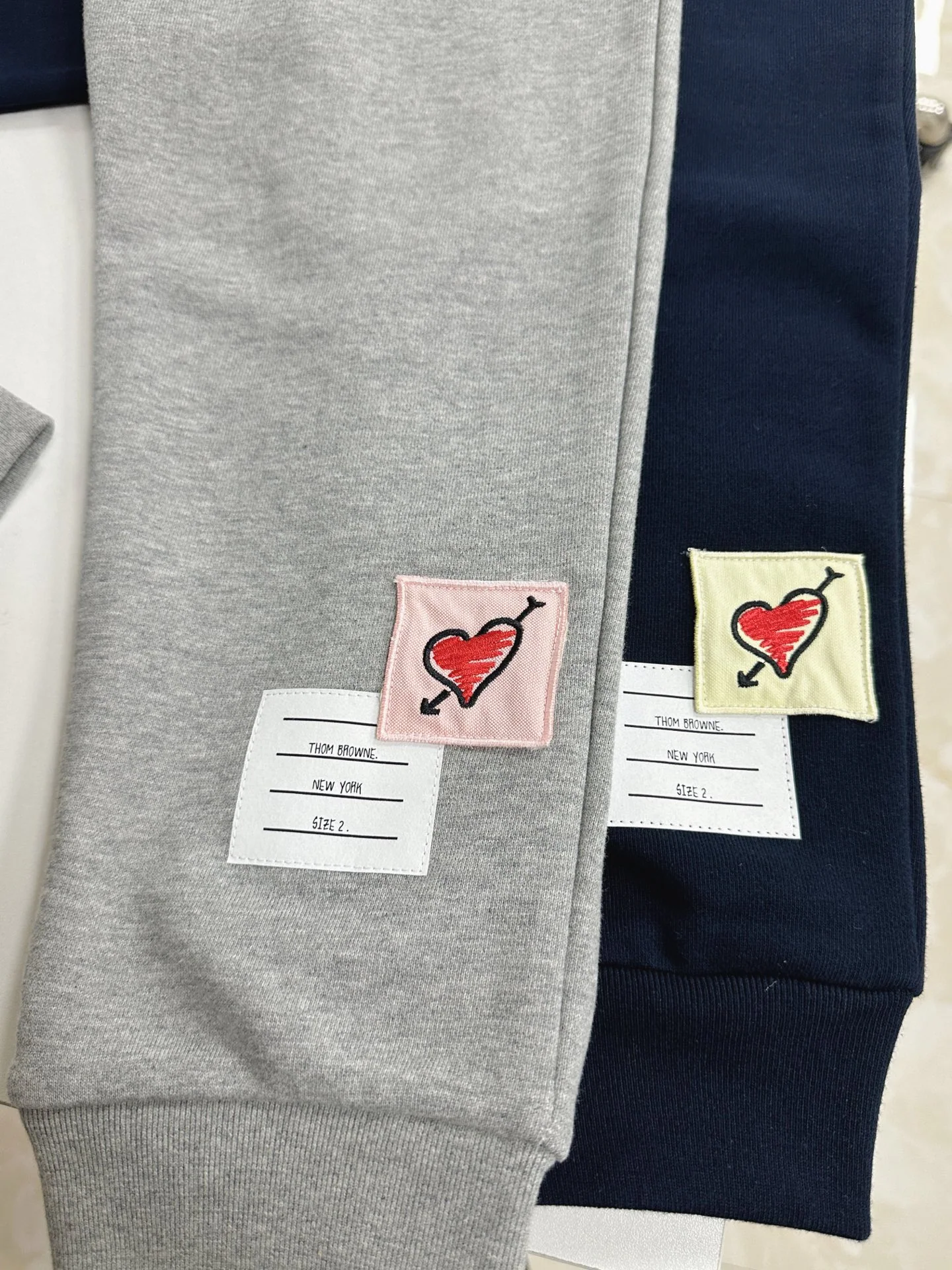 톰브라운 네이비 블루 그레이 브라운 남성 바지 레플리카 46692 Thom Browne 상세 이미지 6