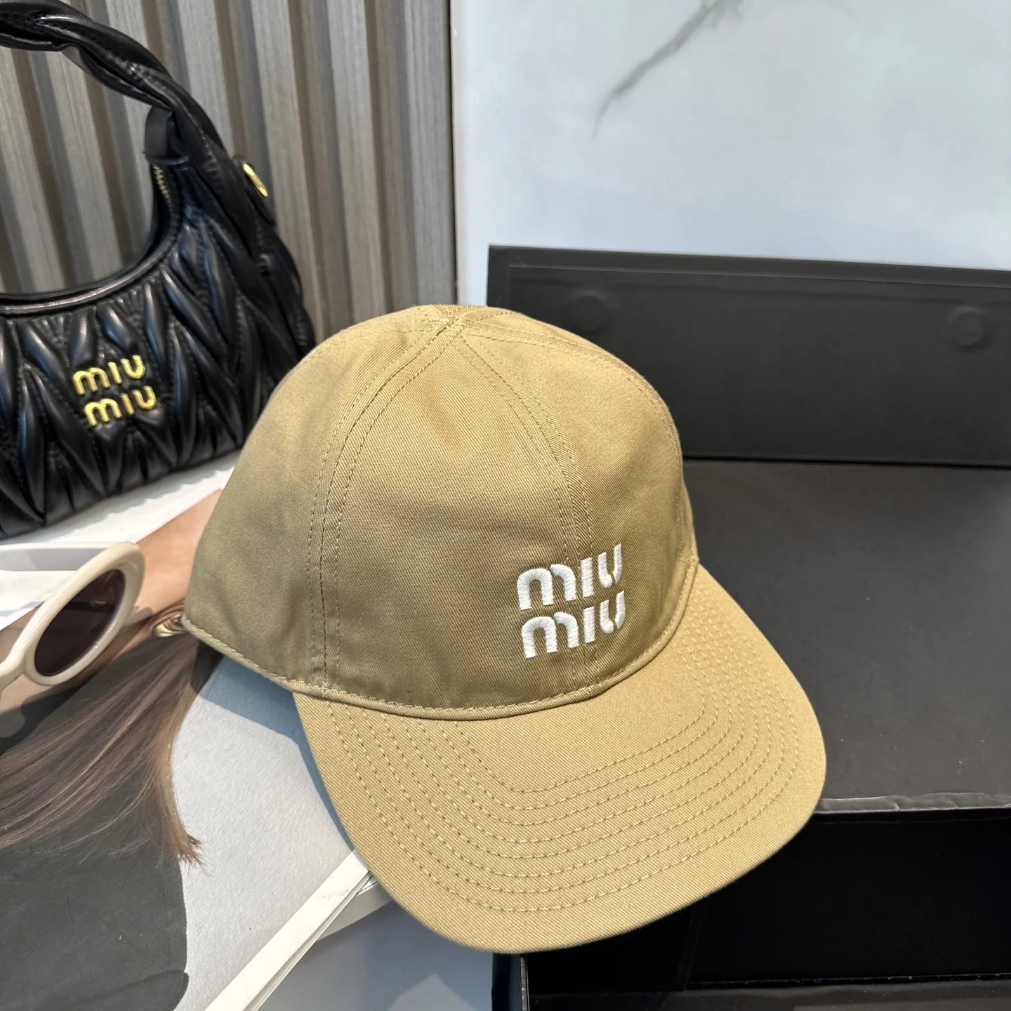 미우미우 모자 81112 Miu Miu Cap 상세 이미지 5
