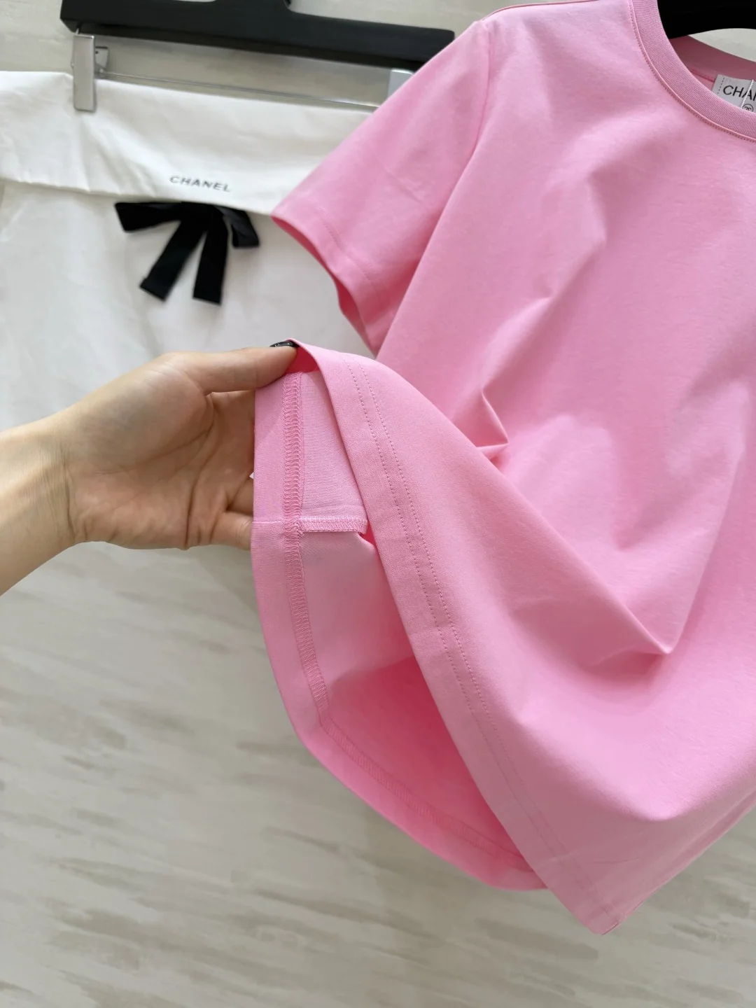 샤넬 비즈 장식 여성 반팔 티셔츠 상세 이미지 7