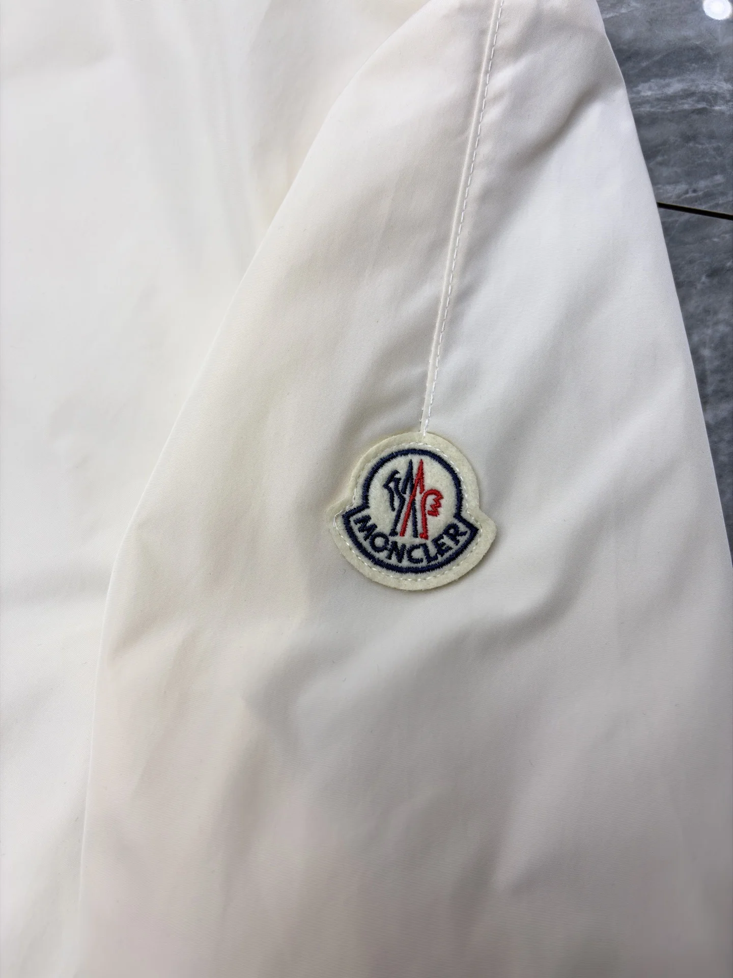 몽클레어 여성 자켓 150177 Moncler Jacket 상세 이미지 3