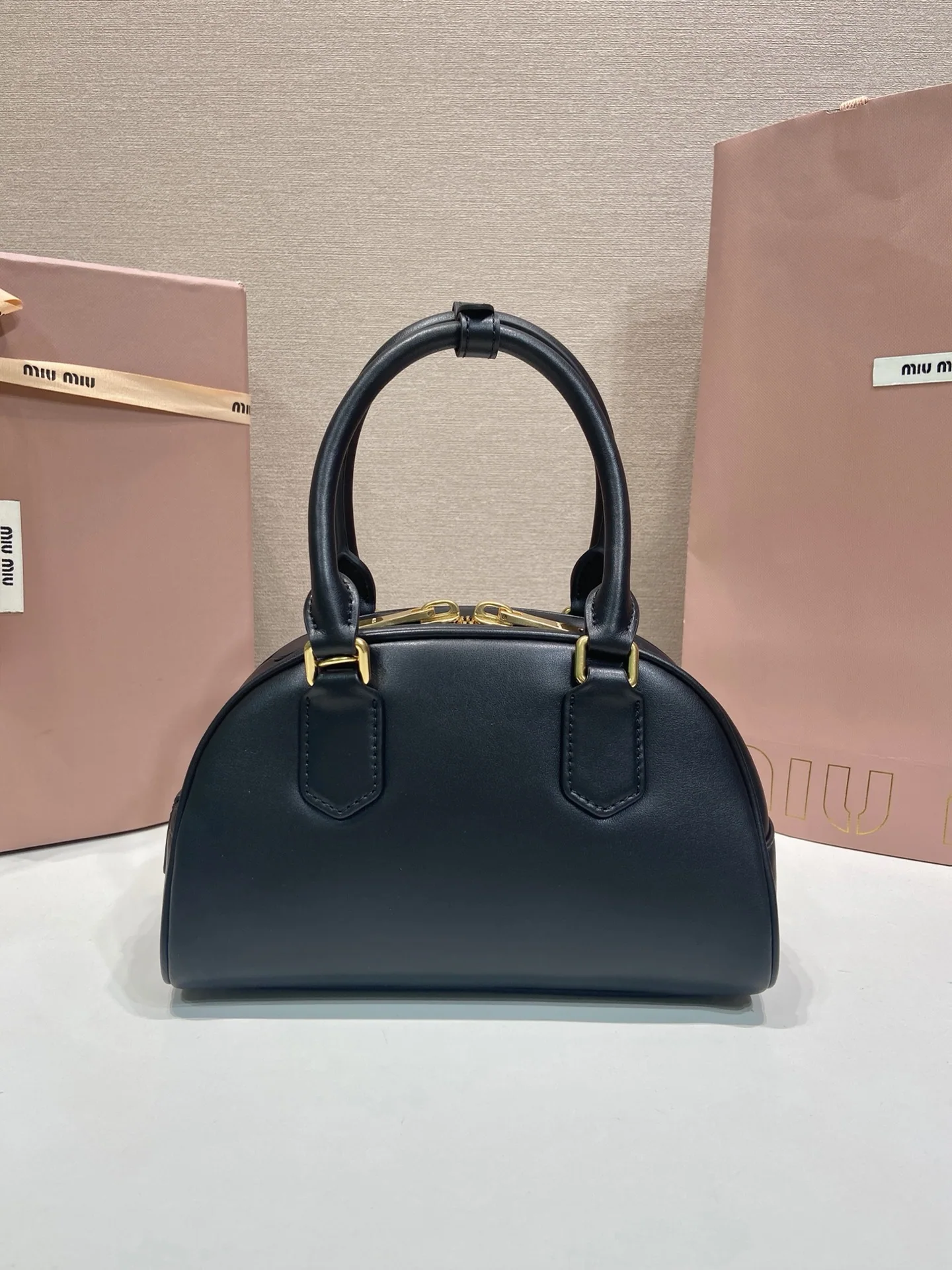 프라다 볼링백 가죽 숄더백 5BB191 상세 이미지 4