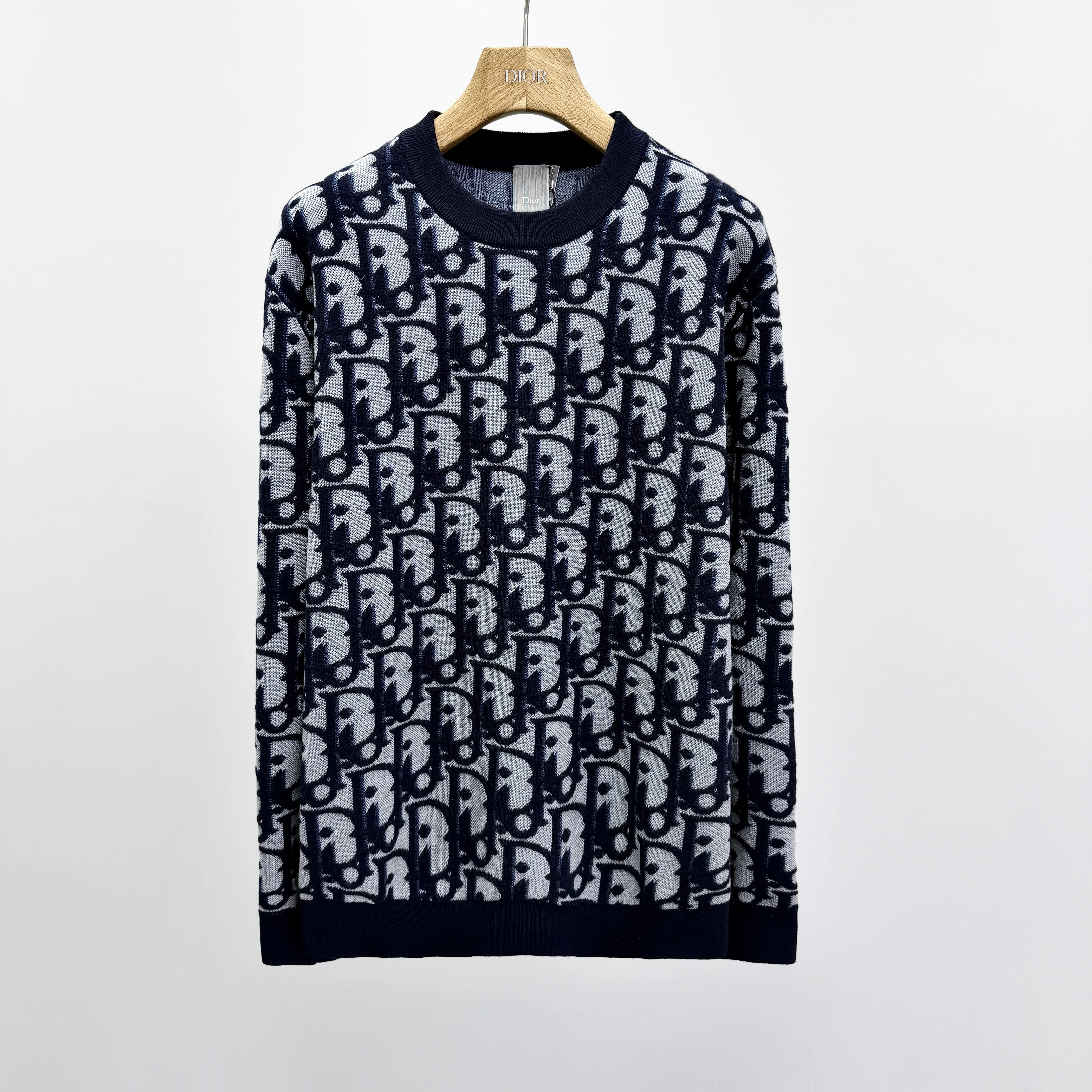 디올 코튼 블렌드 프린트 크루넥 슬림핏 긴팔 스웨터 상세 이미지 10