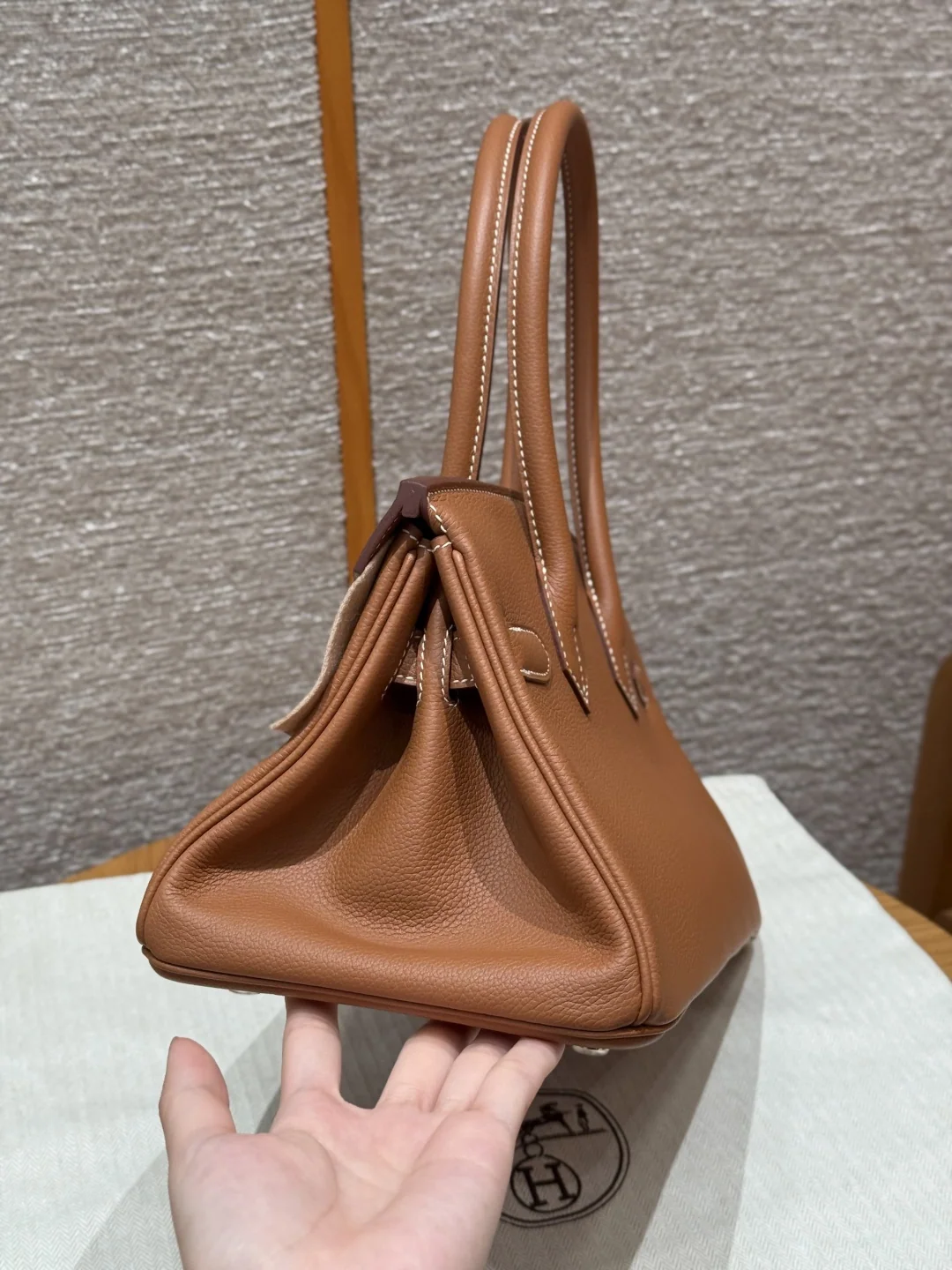 에르메스 버킨 숄더29 상세 이미지 4