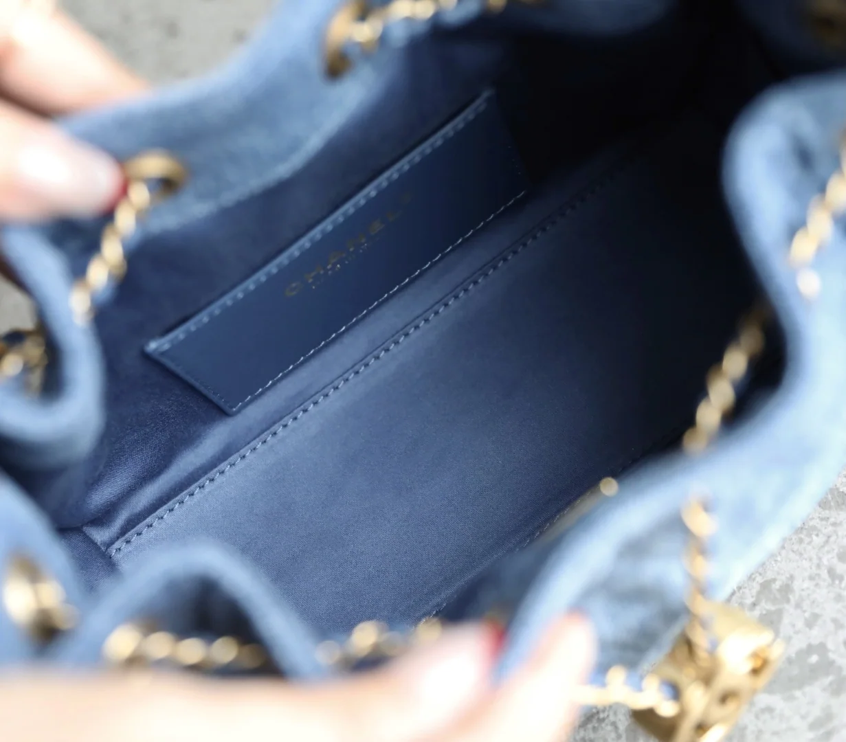 샤넬 26 P 라이트 데님 미니 숄더백 26 P 상세 이미지 8