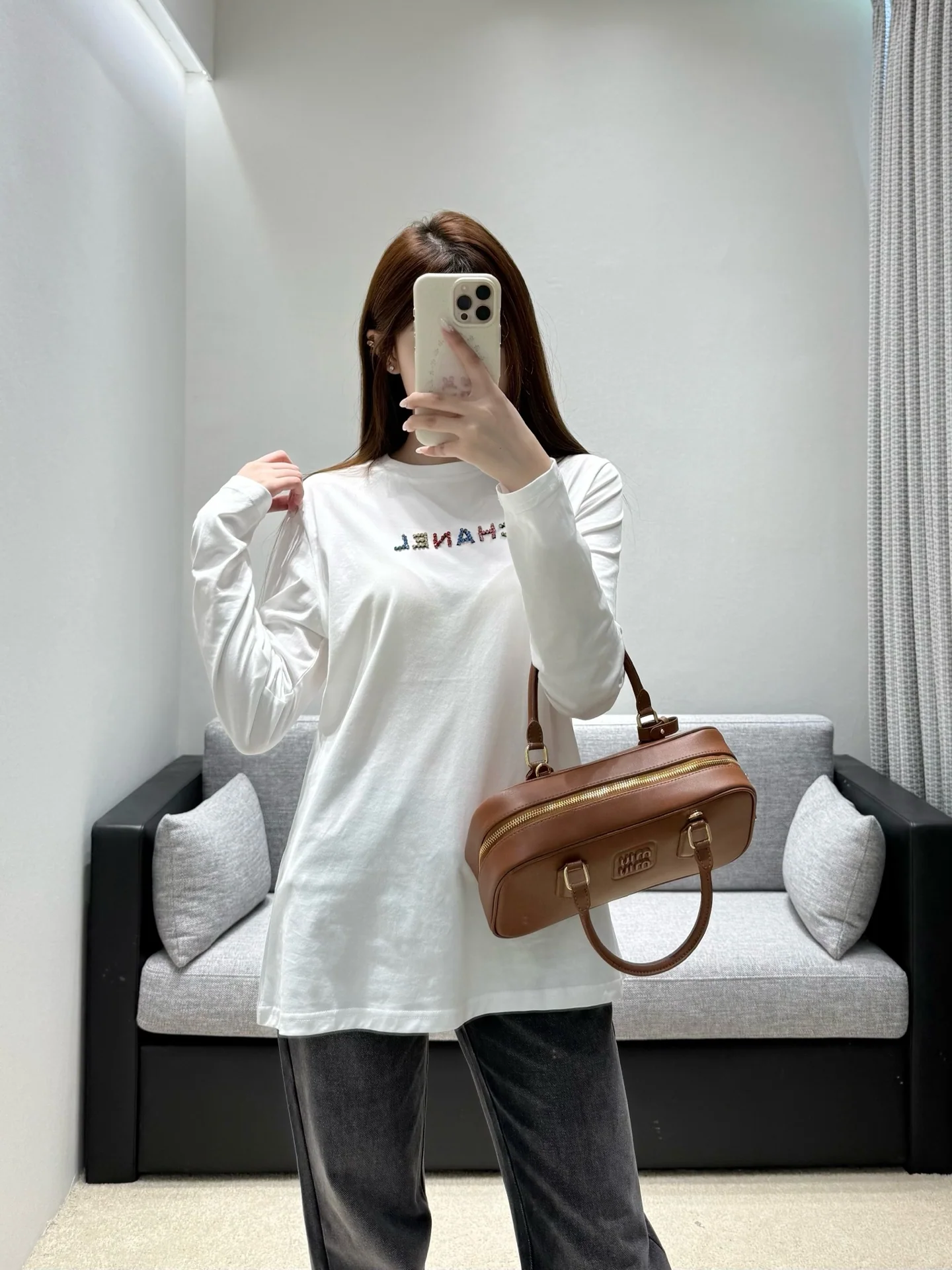 샤넬 컬러풀 라인스톤 로고 여성 긴팔 티셔츠 151094