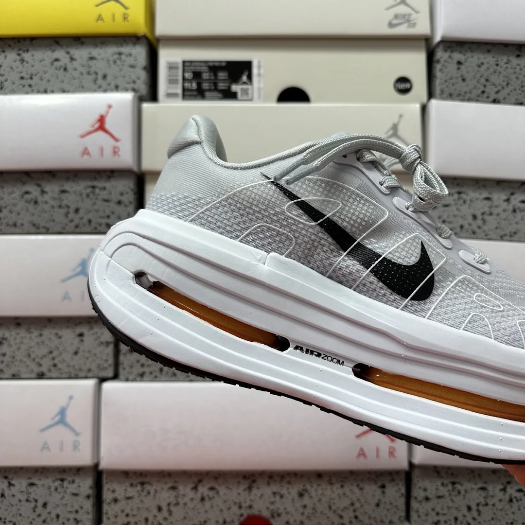 나이키 [5A] 보메로 프리미엄 그레이 HM5973-603 201631 Nike Vomero Premium 상세 이미지 9