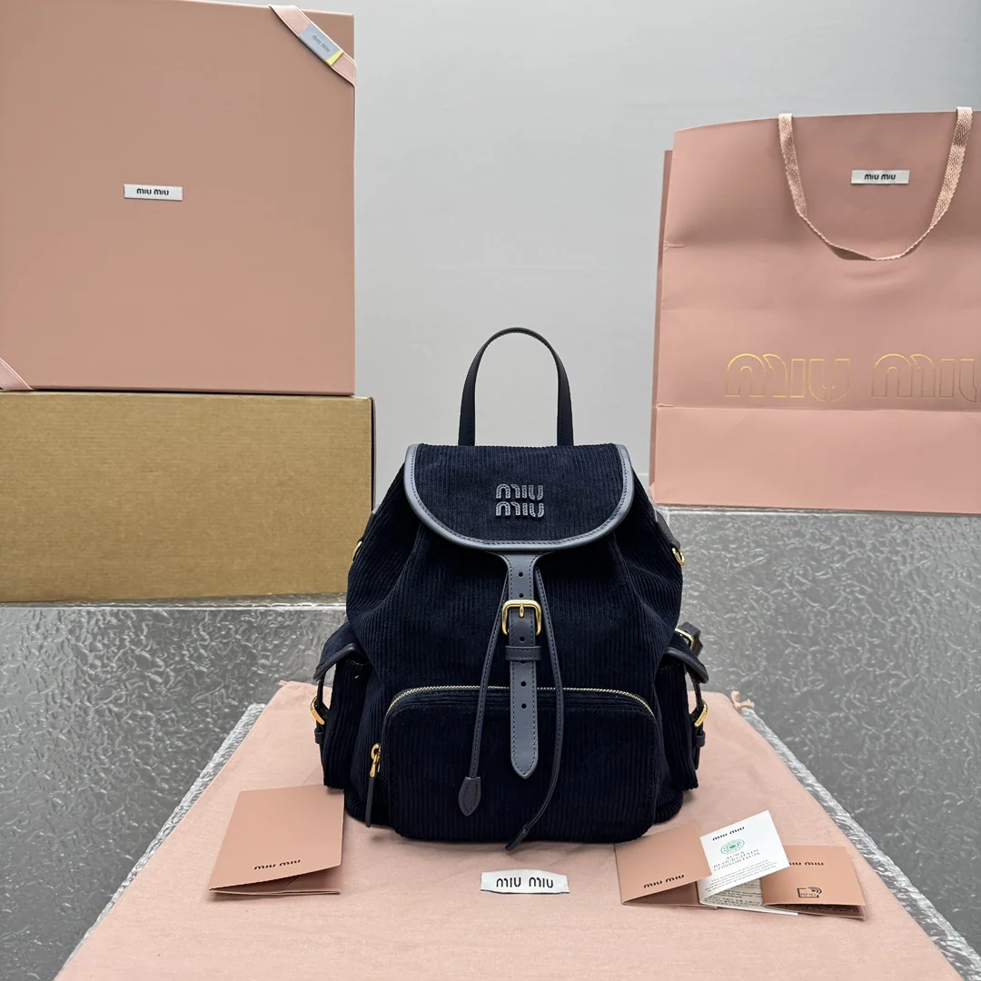 미우미우 코듀로이 백팩 68435