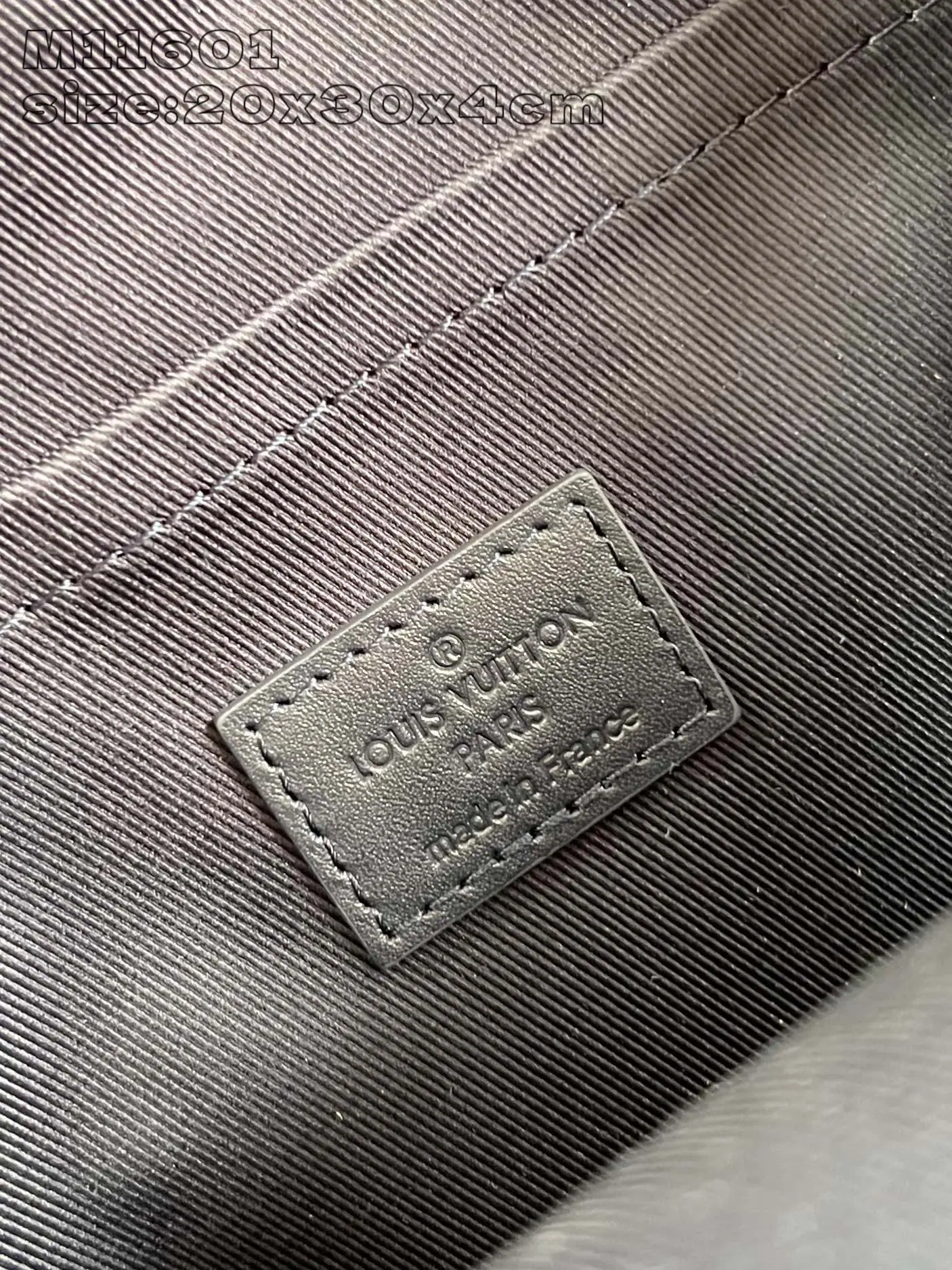 루이비통 다크 블루 파일럿 숄더백 백팩 M11601 상세 이미지 9