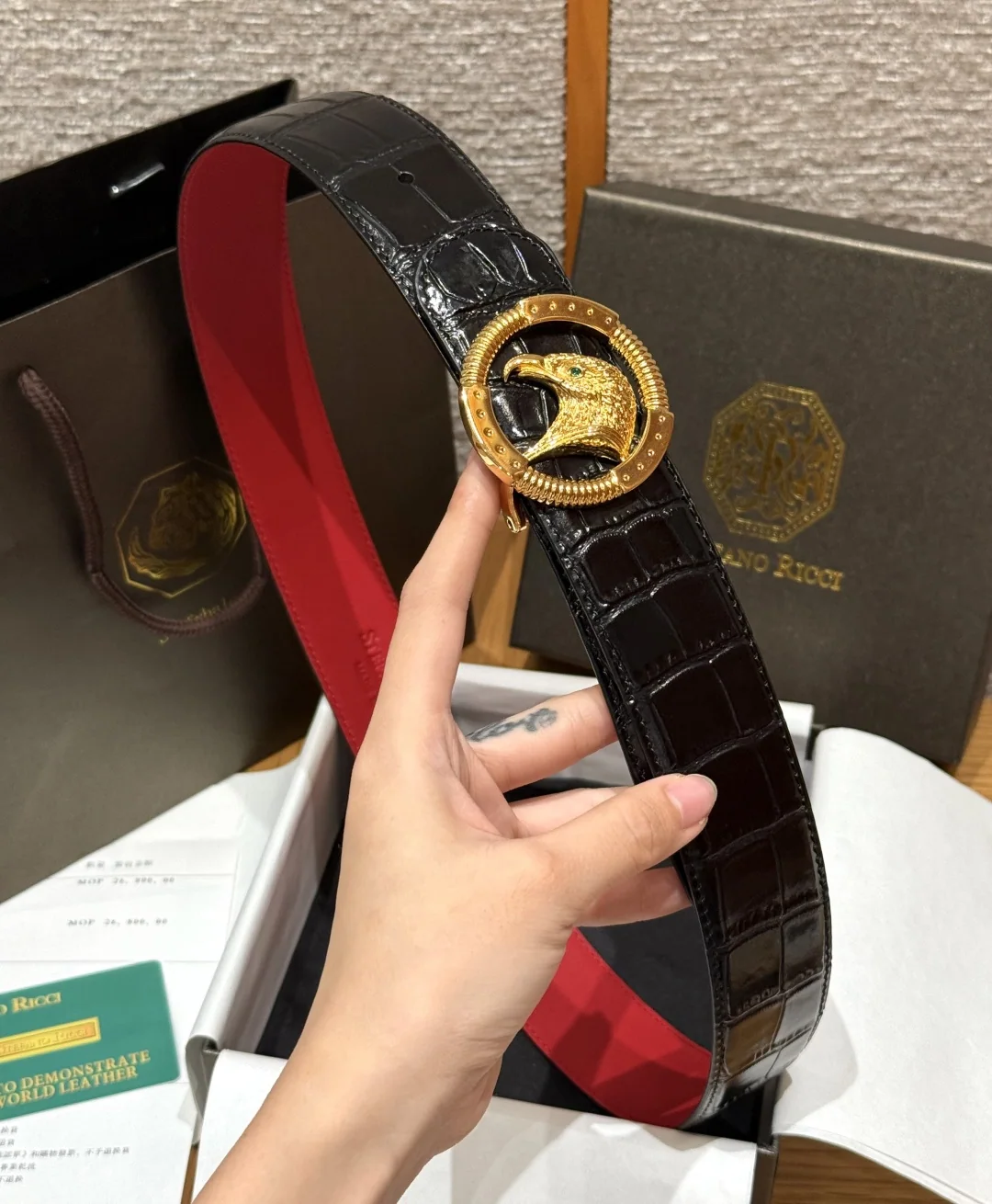 스테파노리치 크로커다일 엠보싱 골드 이글 장식 소가죽 벨트 상세 이미지 3