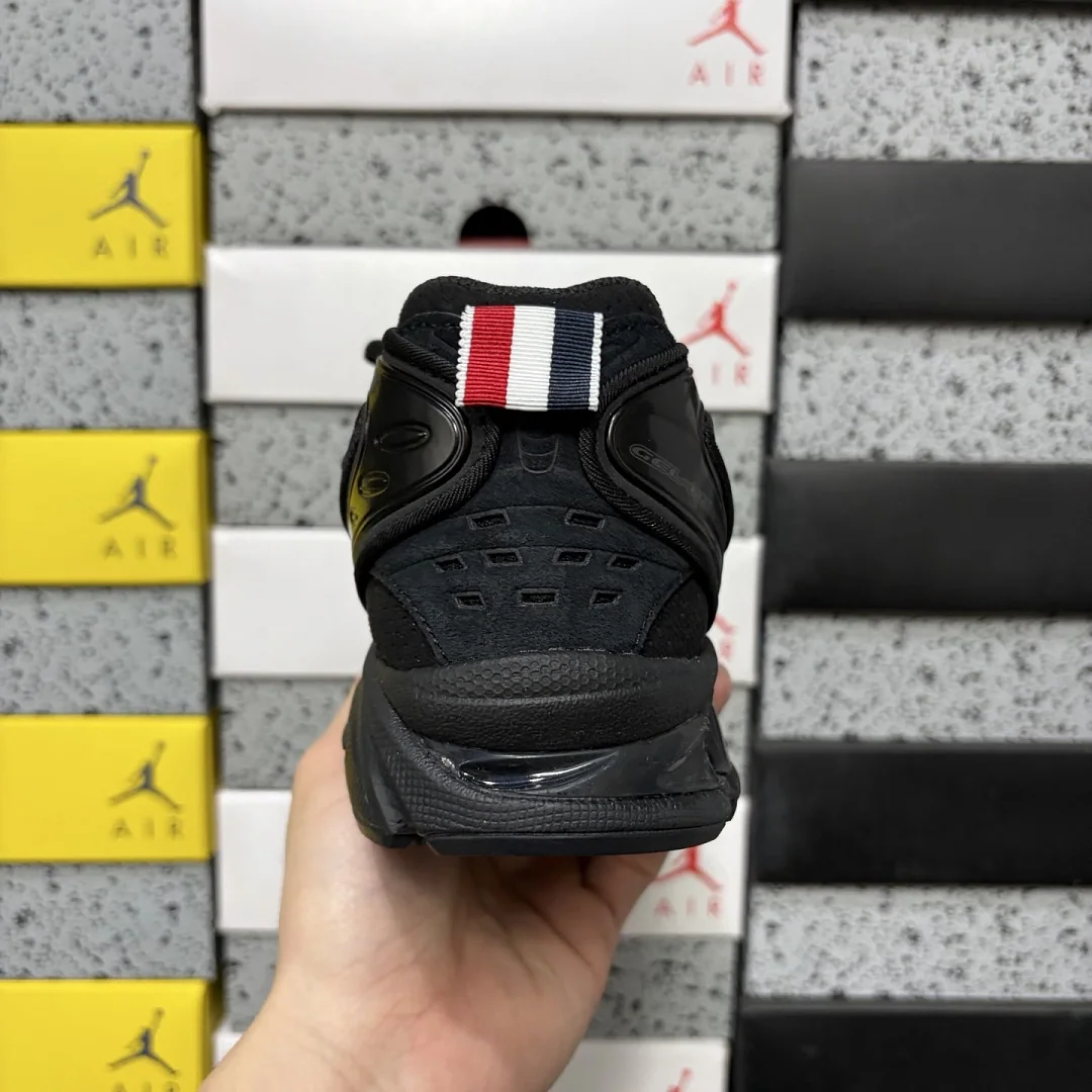 아식스 [ZC] 젤 카야노 14 1203B110-001 200459 Asics Gel-Kayano 14 Thom Browne Black 상세 이미지 4