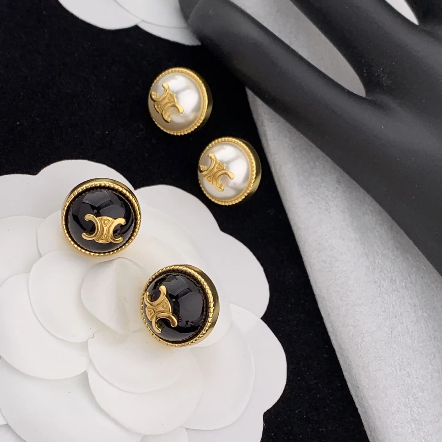 셀린느 귀걸이 69430 Celine Earrings 상세 이미지 5