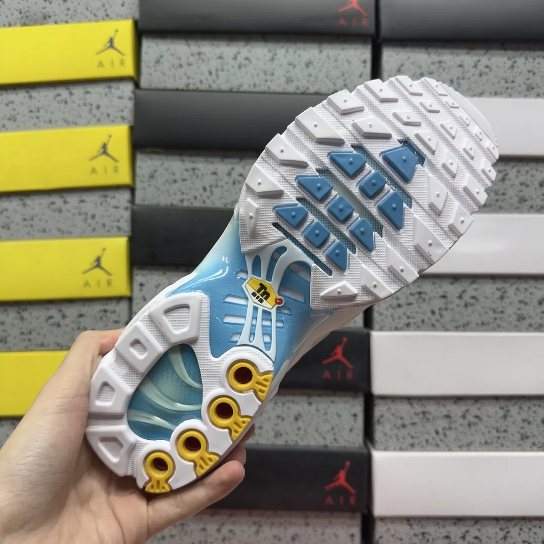 나이키 [BD] 에어 맥스 플러스 화이트 블루 FQ2397-100 201919 Nike Air Max Plus Marseille 상세 이미지 5