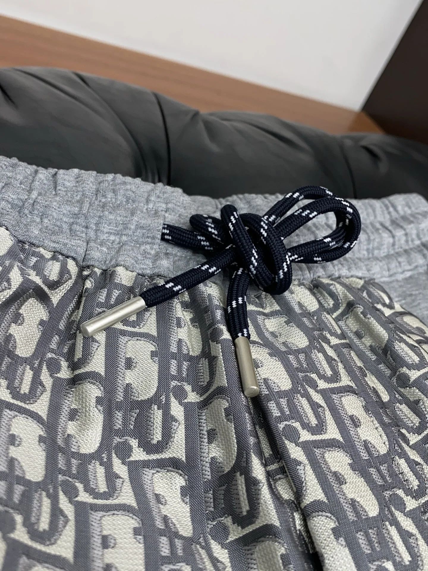 디올 패치워크 남성 반바지 상세 이미지 7