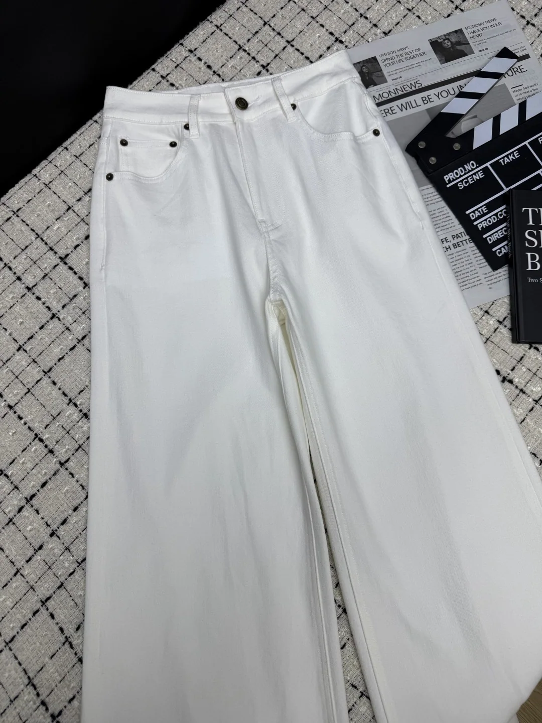 생로랑 스트레이트 데님 바지 상세 이미지 6