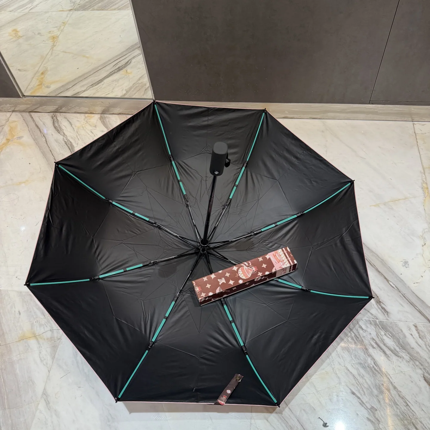 루이비통 우산 85730 Louis Vuitton Umbrella 상세 이미지 6