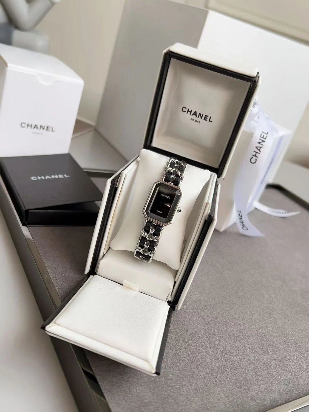 샤넬 프리미에르 블랙 골드 S M L 사이즈 여성 시계 레플리카 44725 Chanel 상세 이미지 2
