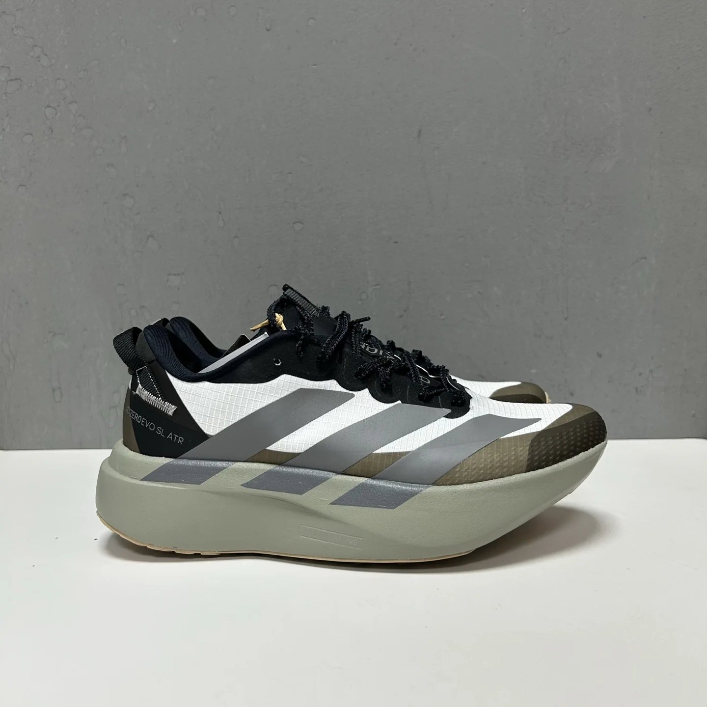 아디다스 신발 157705 Adidas Sneakers