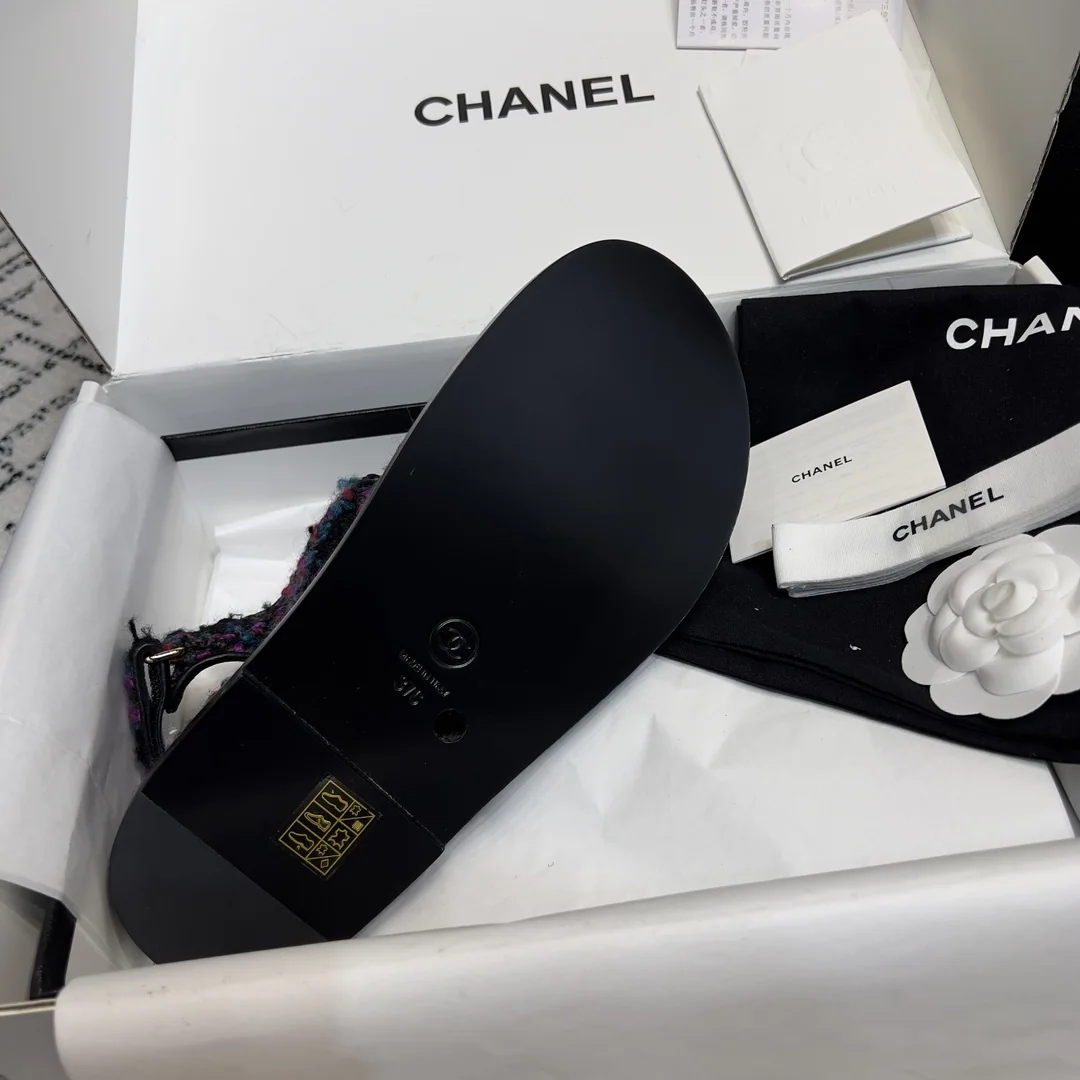 샤넬 더블 C 벨크로 비치슈즈 상세 이미지 9