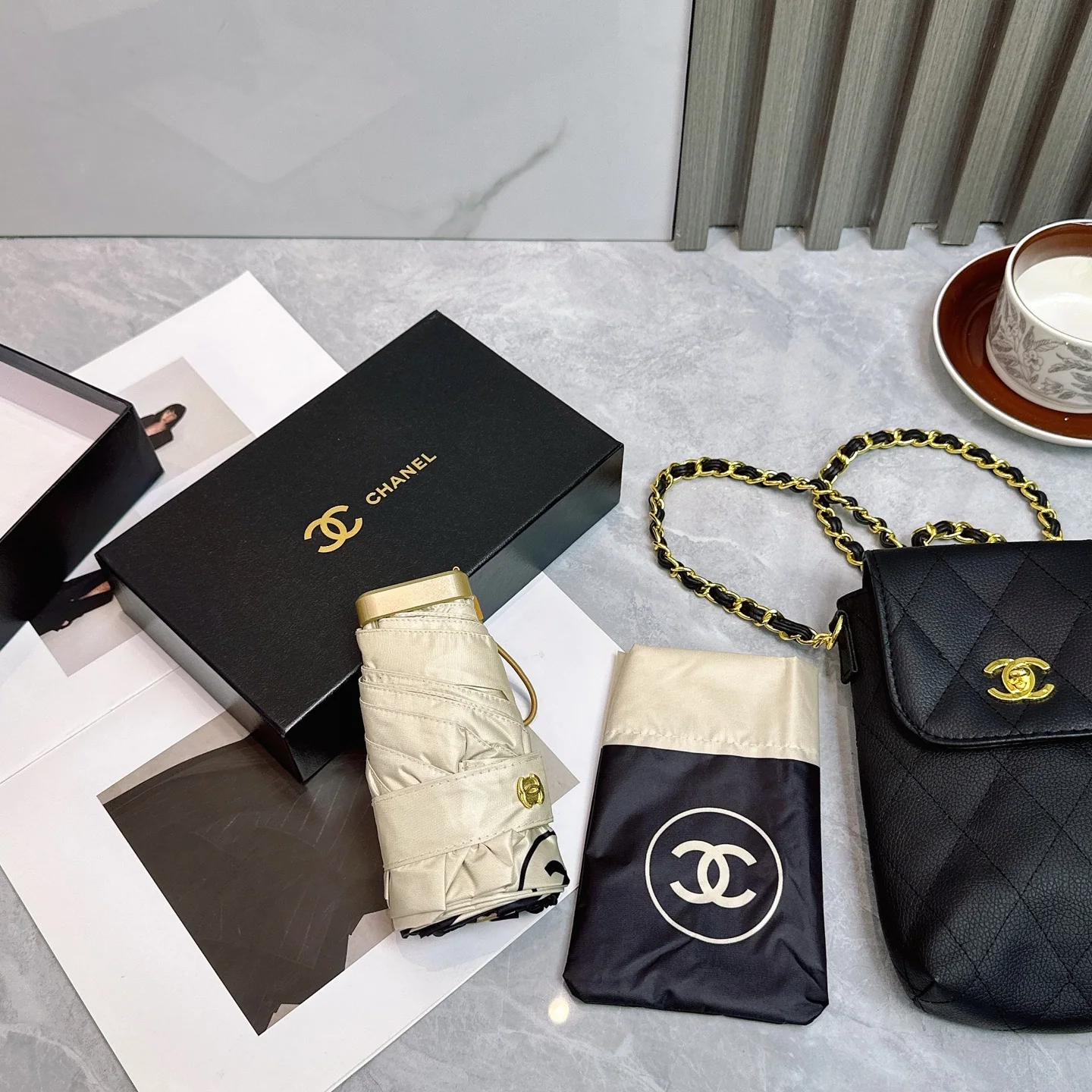 샤넬 서머 뉴 패치워크 더블 C 체인 백 우산 상세 이미지 8