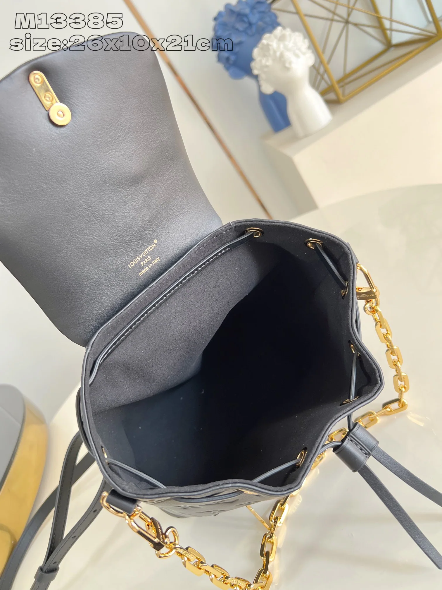 루이비통 블랙 커즌 스몰 백팩 M13385 상세 이미지 8