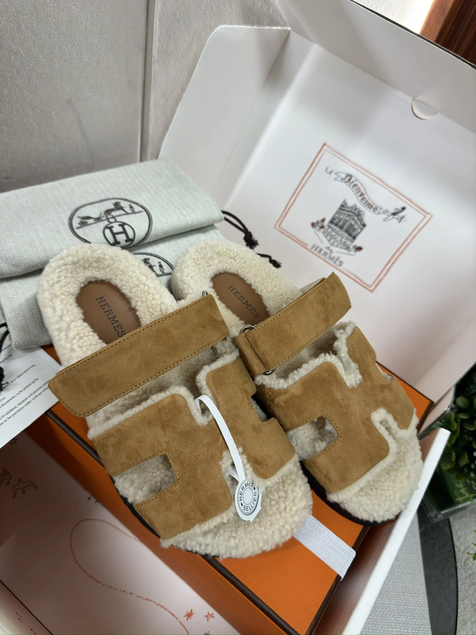 에르메스 퍼 라이닝 스웨이드 슬리퍼 상세 이미지 3