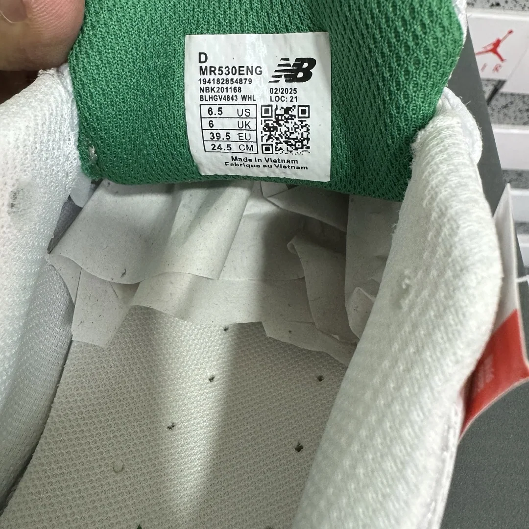 뉴발란스 [WZ] 530 MR530ENG 202040 New Balance 530 White Nightwatch Green 상세 이미지 3