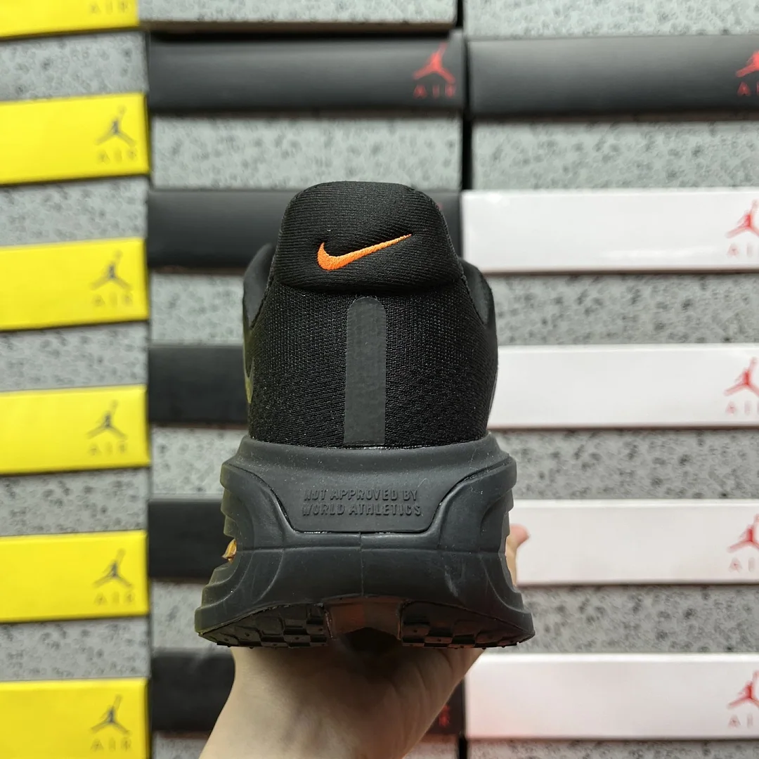 나이키 [CG] 보메로 프리미엄 HQ2050-305 201979 Nike Vomero Premium 상세 이미지 6