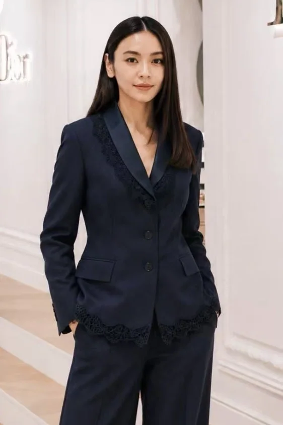 디올 레이스 장식 여성 자켓 상세 이미지 1