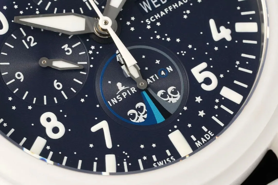 IWC 파일럿 크로노그래프 인스피레이션 4 세라믹 시계 상세 이미지 5