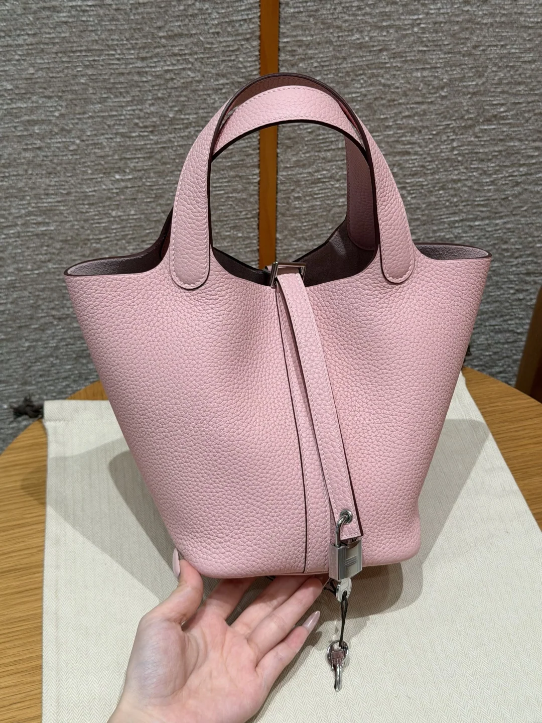 에르메스 피코탄 락 18 가방 144660