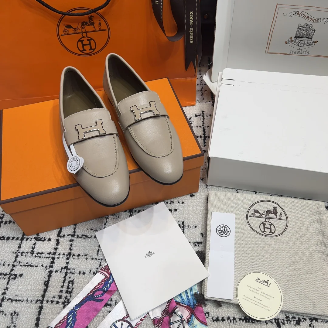 에르메스 클래식 H 버클 로퍼 상세 이미지 1