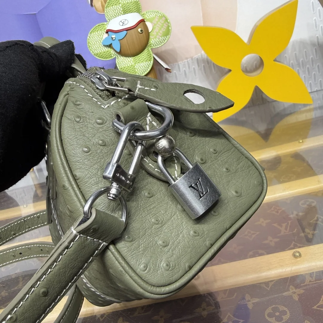루이비통 그린 타조 패턴 스피디 18 밴들리에 가방 N89151 상세 이미지 6