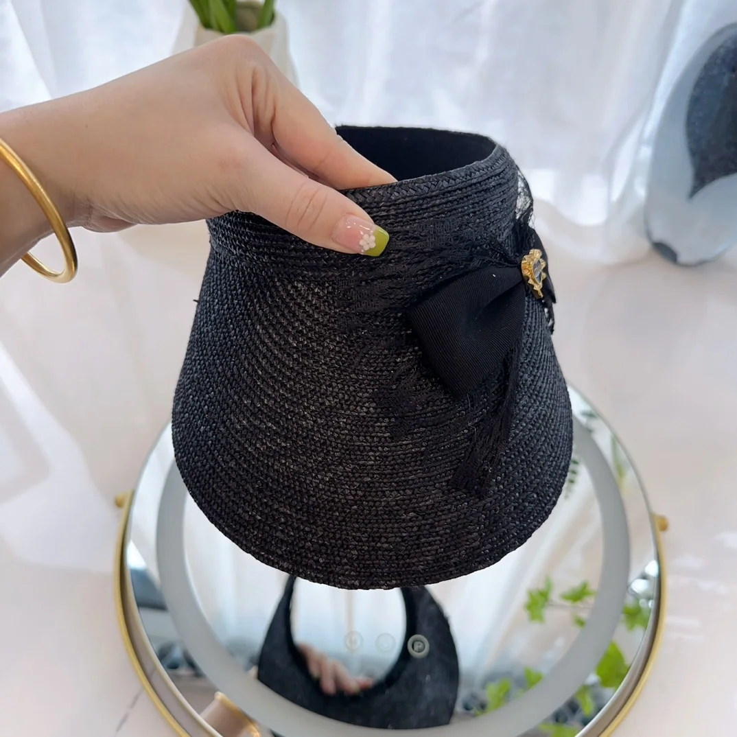 미우미우 모자 81045 Miu Miu Cap 상세 이미지 4