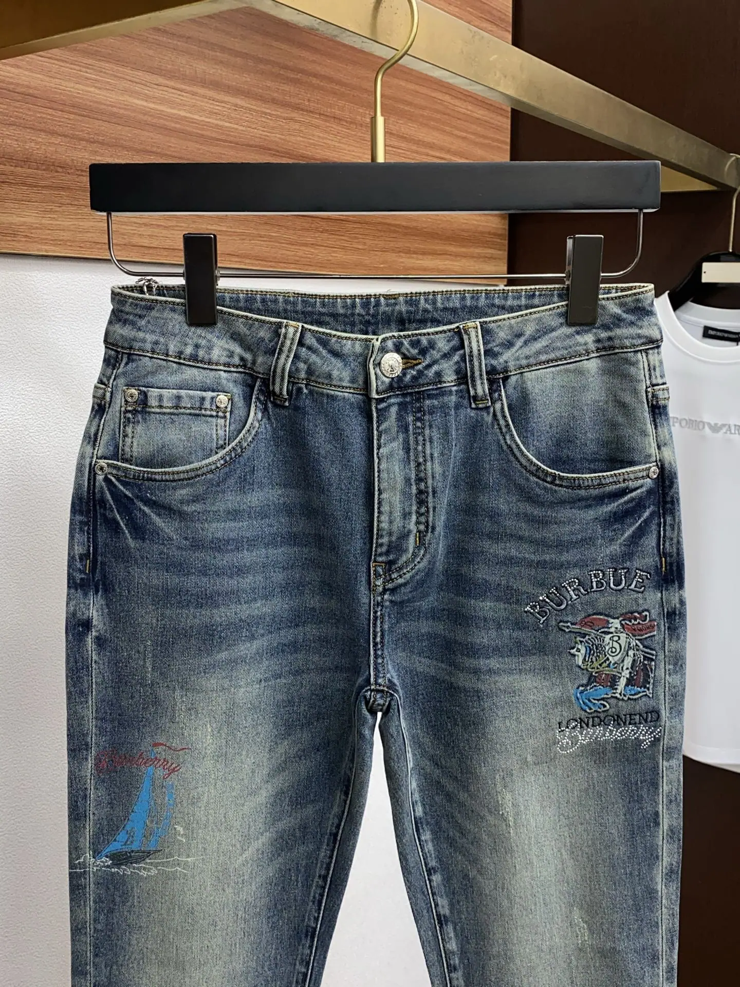 버버리 데님 남성 바지 상세 이미지 3
