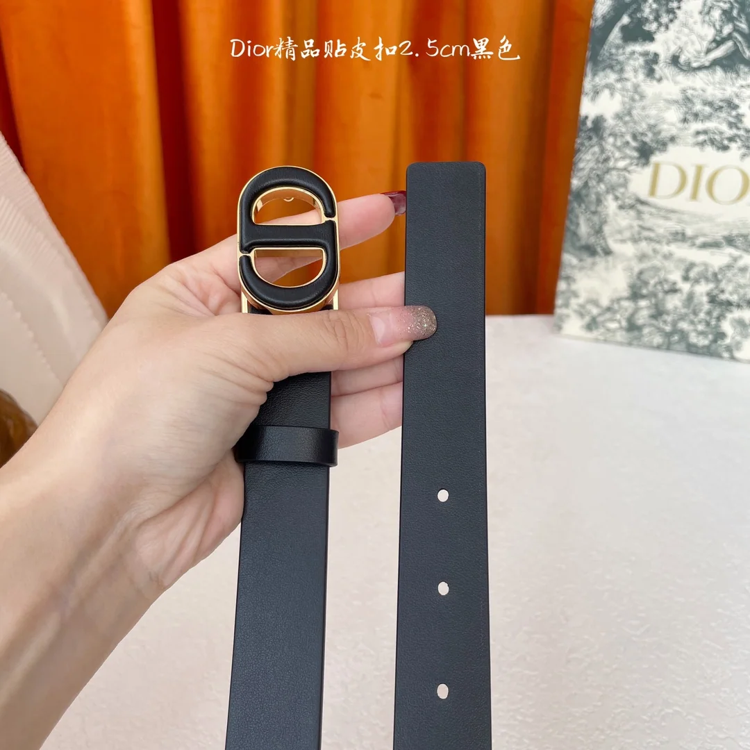디올 송아지가죽 CD 버클 벨트 상세 이미지 4