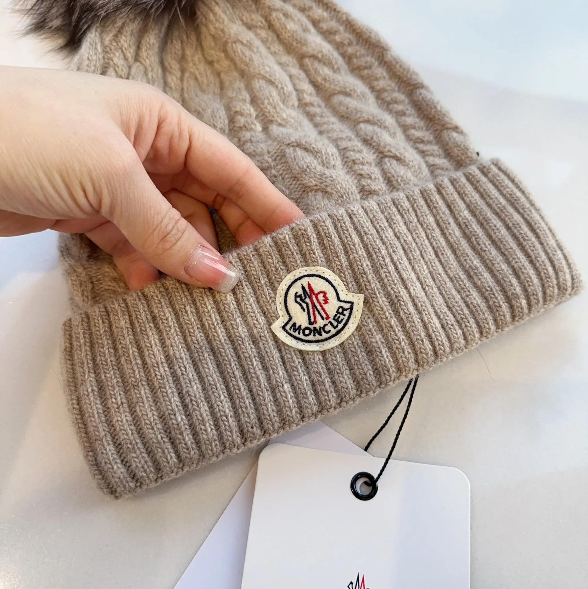 몽클레어 모자 79371 Moncler Cap 상세 이미지 8