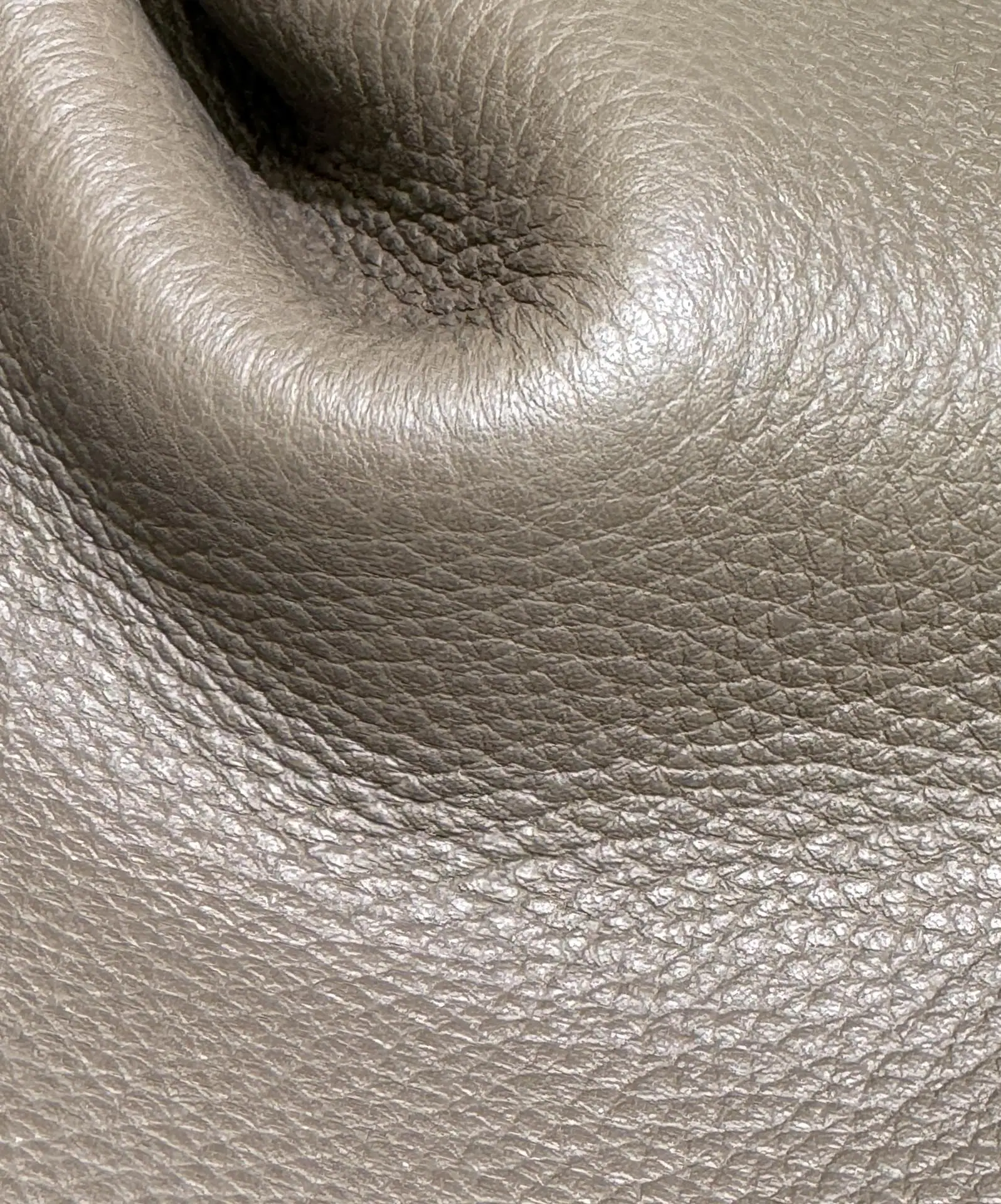 더로우 피오나 송아지가죽 크로스바디 토트백 상세 이미지 6