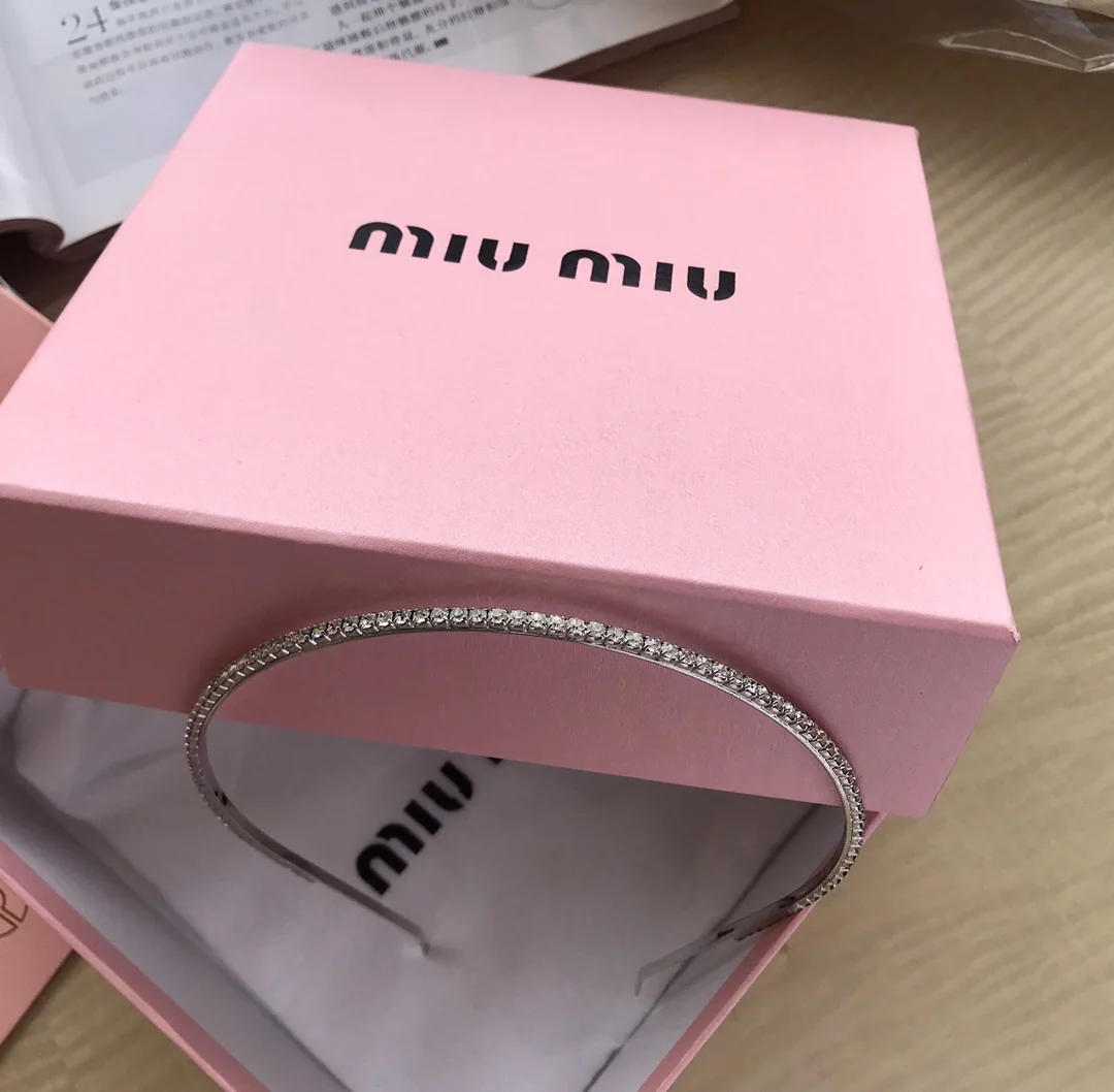 미우미우 크리스탈 라인스톤 헤어타이 상세 이미지 3