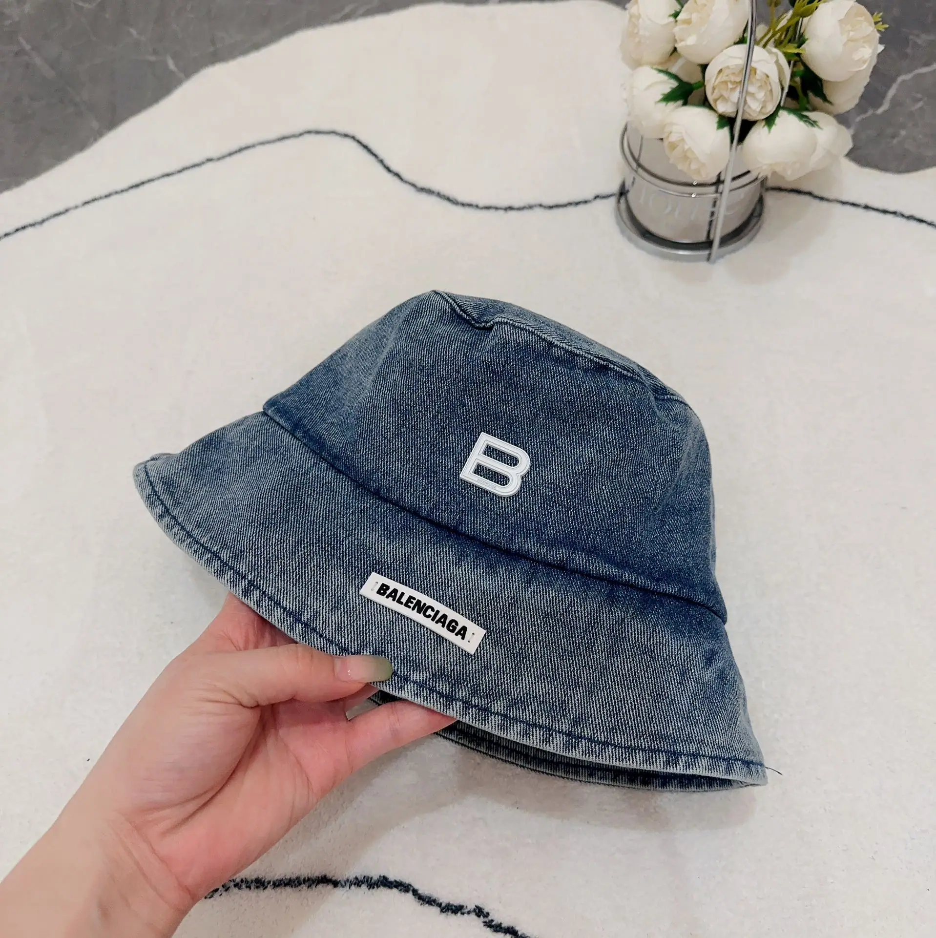 발렌시아가 데님 버킷 햇 상세 이미지 6