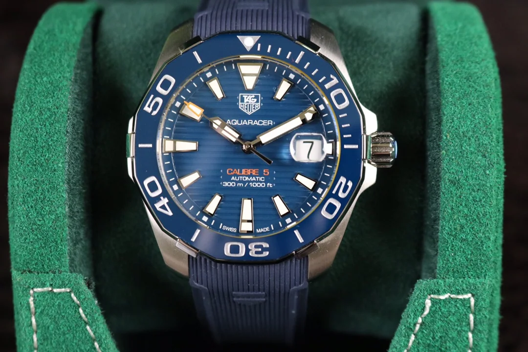 태그호이어 시그니처 오토매틱 남성 시계 레플리카 45493 TAG Heuer 상세 이미지 2