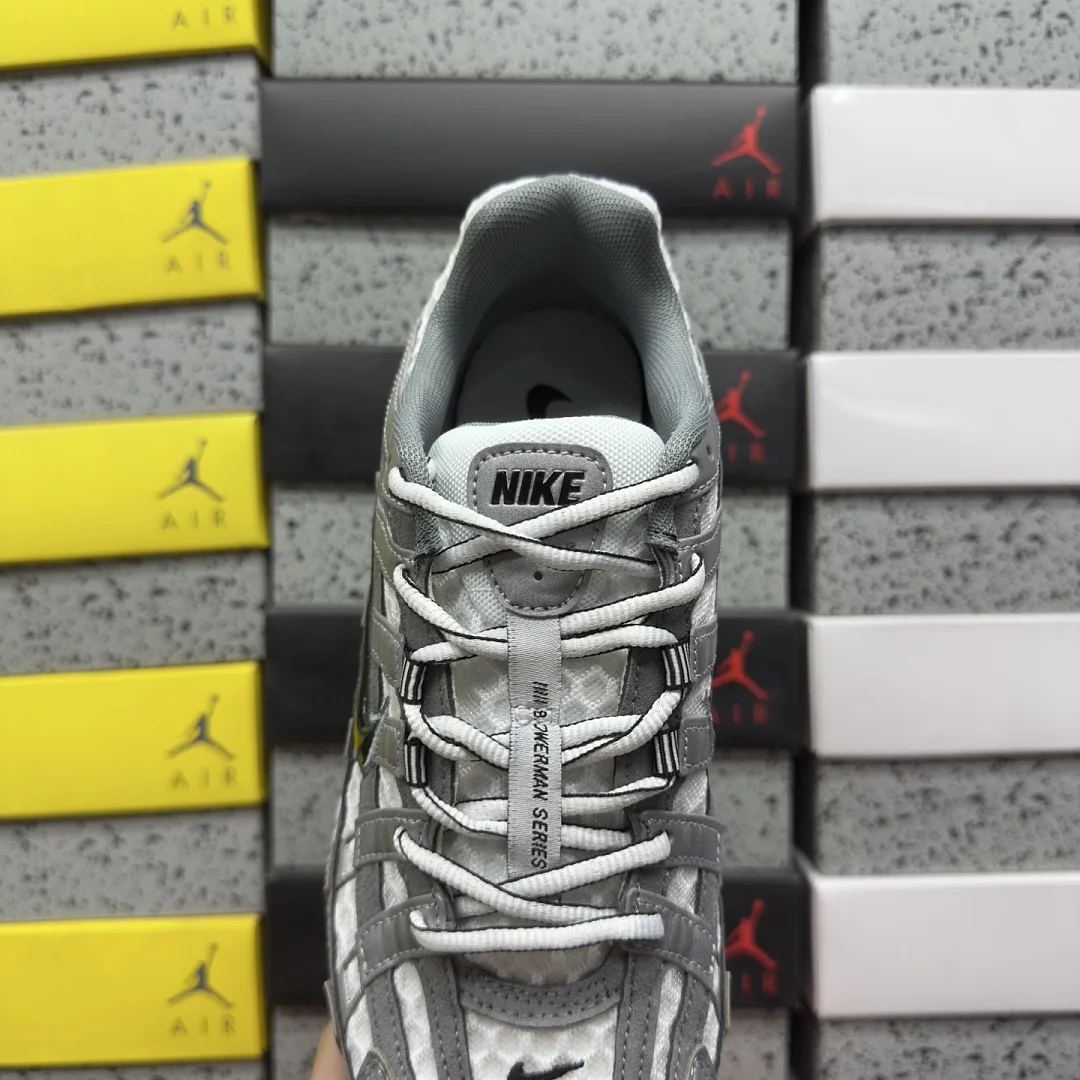 나이키 [PE] P 6000 IR2004-100 201744 Nike P-6000 White Metallic Cool Grey Black 상세 이미지 3