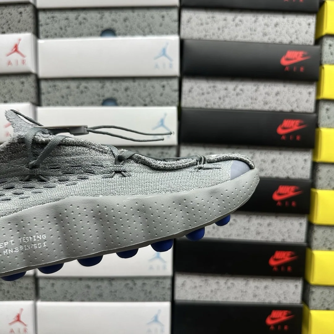 나이키 [TOP/S2] 마인드 002 플라이니트 IQ8504-001 201689 Nike Mind 002 Flyknit Fragment 상세 이미지 3