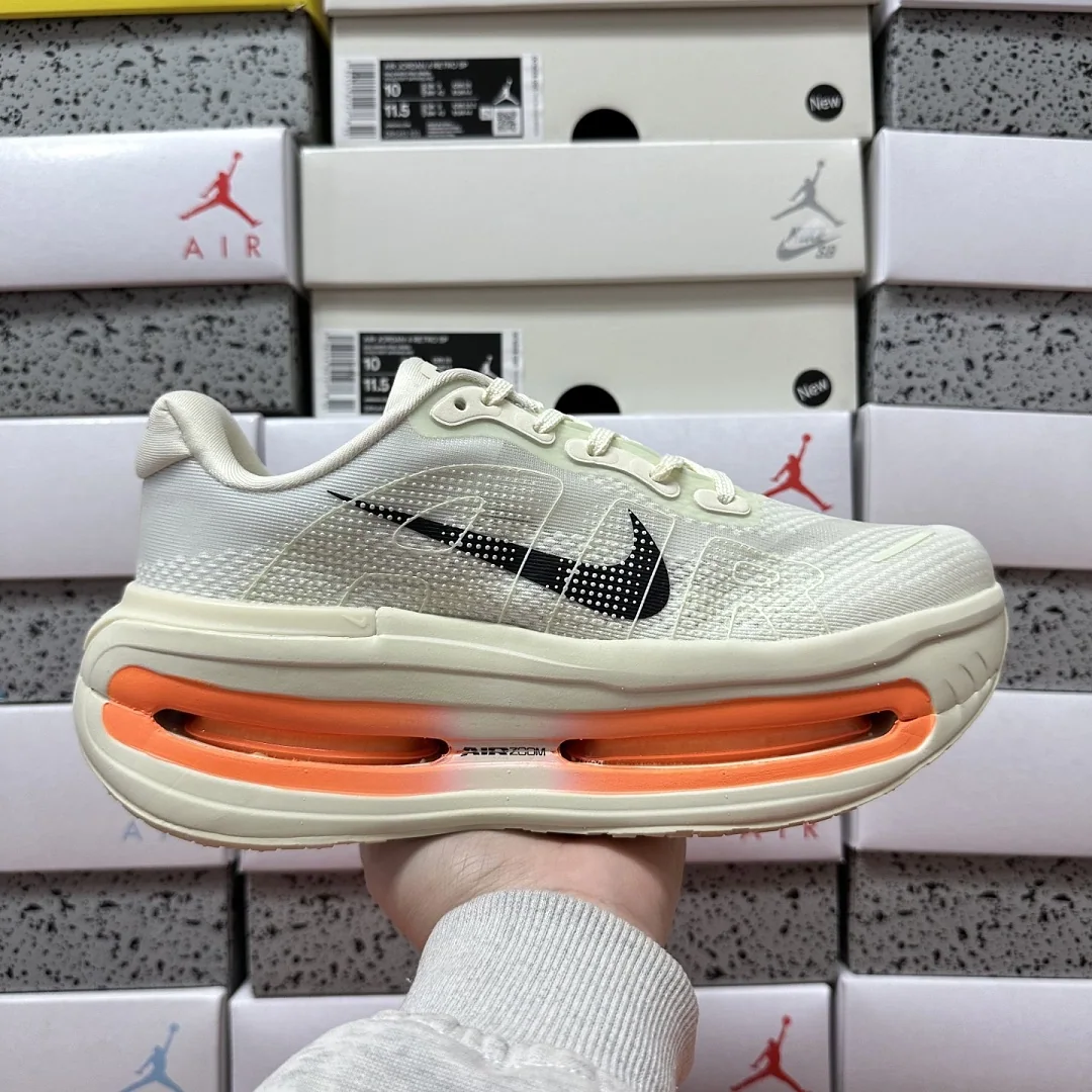 나이키 [5A] 보메로 프리미엄 옐로우 오렌지 HQ2050-100 201621 Nike Vomero Premium 상세 이미지 8