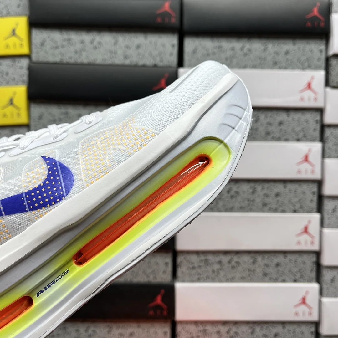 나이키 [CG] 보메로 프리미엄 HQ2050-101 202004 Nike Vomero Premium White Lapis Total Orange 상세 이미지 3