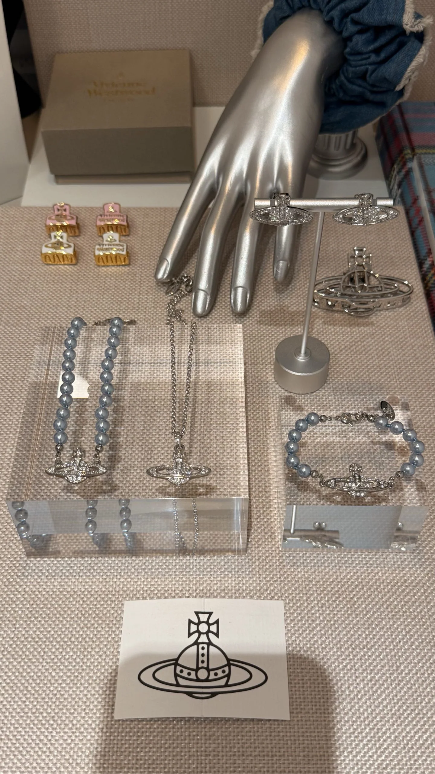 비비안웨스트우드 팔찌 64957 Vivienne Westwood Bracelet 상세 이미지 1